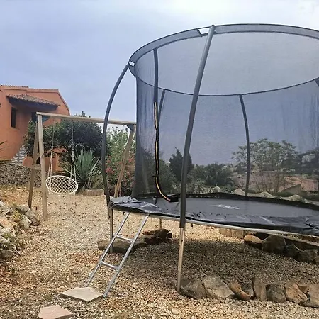 Hotell With Private Pool
